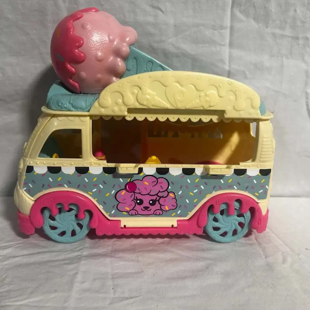 Polly Pocket Tiny Treats Ice Cream Truck Playset Vehicle